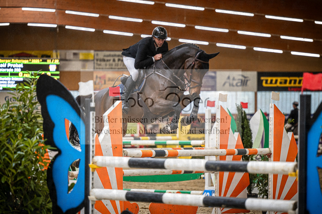 DOS_0634 | Entdecke hochwertige Reitturnierfotos von Foto Oger. Professionell, emotional und authentisch – jetzt Lieblingsmomente im Shop bestellen.Deutschlandweite Turnierfotografie. - Realisiert mit Pictrs.com