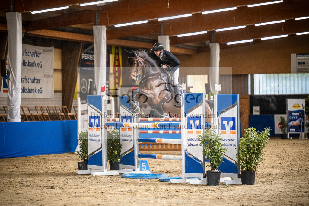 DOS_0645 | Entdecke hochwertige Reitturnierfotos von Foto Oger. Professionell, emotional und authentisch – jetzt Lieblingsmomente im Shop bestellen. - Realisiert mit Pictrs.com