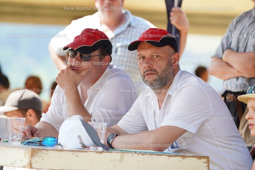 52 | René Burch leidenschaftlicher Fotograf aus Kerns in Obwalden.  Hier finden sie Sport, Landschaft und Natur Fotografie.
 - Realisiert mit Pictrs.com