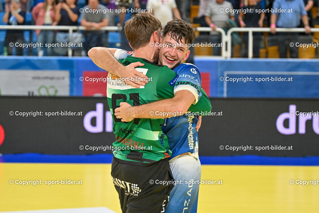 AUT, HLA, HC Linz AG vs Fivers WAT Margareten | 21.05.2024, Sporthauptschule Linz-Kleinmuenchen, AUT, HLA, HC Linz AG vs Fivers WAT Margareten, im Bild Florian Kaiper (Linz), Moritz Bachmann (Linz)


// HLA, Handball Liga Austria Match between HC Linz AG vs Fivers WAT Margareten in Linz, Austria on 2024/05/21