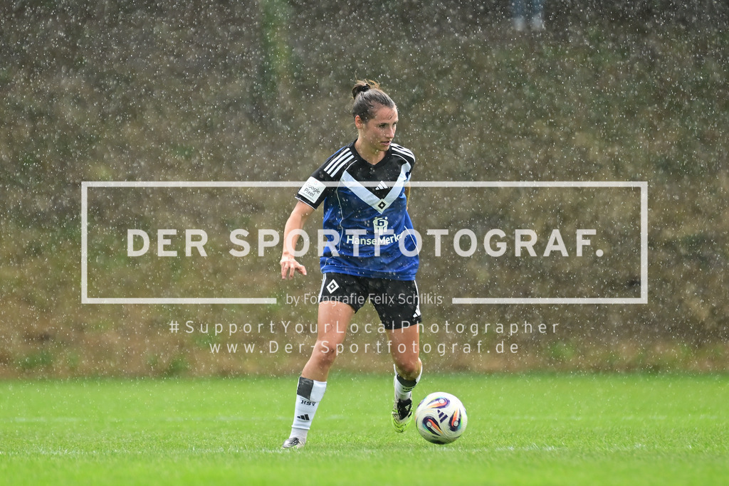 Fußball I Frauen I Saison 2025-2026 I Testspiel I Hamburger SV - SC Heerenveen I 03920 | Der Sportfotograf. - Realisiert mit Pictrs.com