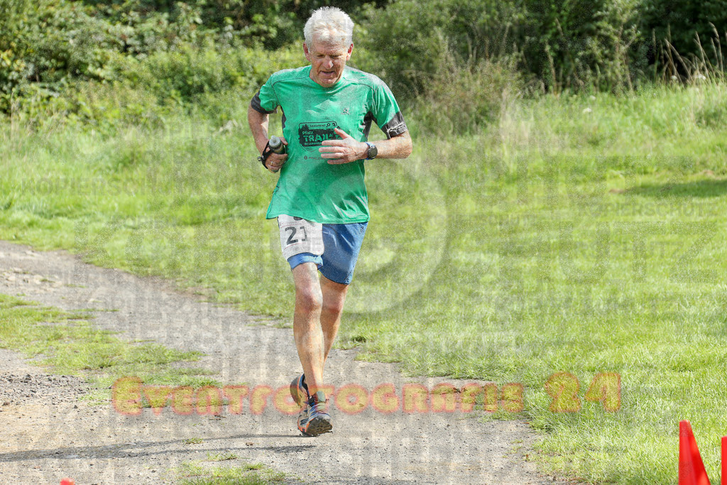 230826_1533_EX1_1405 | Sportfotografie im Rhein-Sieg Kreis, Köln, Bonn, NRW, Rheinland Pfalz, Hessen, etc. Unser Tätigkeitsfeld umfasst den Laufsport vom Volkslauf über den Marathon, Duathlon, Triathon bis zum Ultralauf wie Kölnpfad Ultra oder Schindertrail.