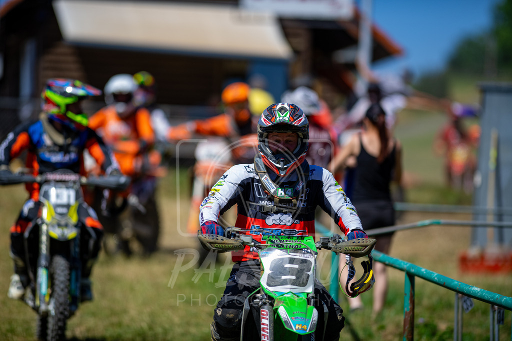 Se E+R (431) | Paeschuphoto Shop - Wer nicht sucht der auch nicht findet.Ob Motocrossbilder oder von einem besuchtem Spiel, Hauptsache Action. - Realisiert mit Pictrs.com