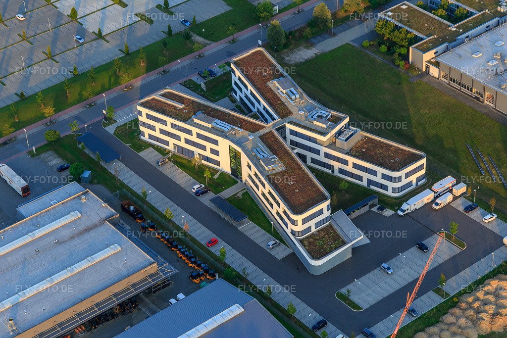 Luftbild: CBM Christoffel-Blindenmission Christian Blind Mission e.V. in Bensheim im Bundesland Hessen in Deutschland. Foto: IMG_103093.jpg vom 28.08.2017 durch Werner Riehm/FLY-FOTO.decbm.de | CBM