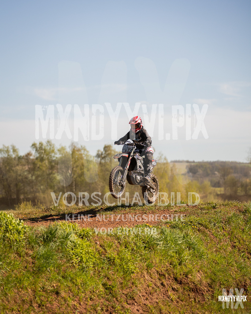 866A4586 | mxndyyvipix