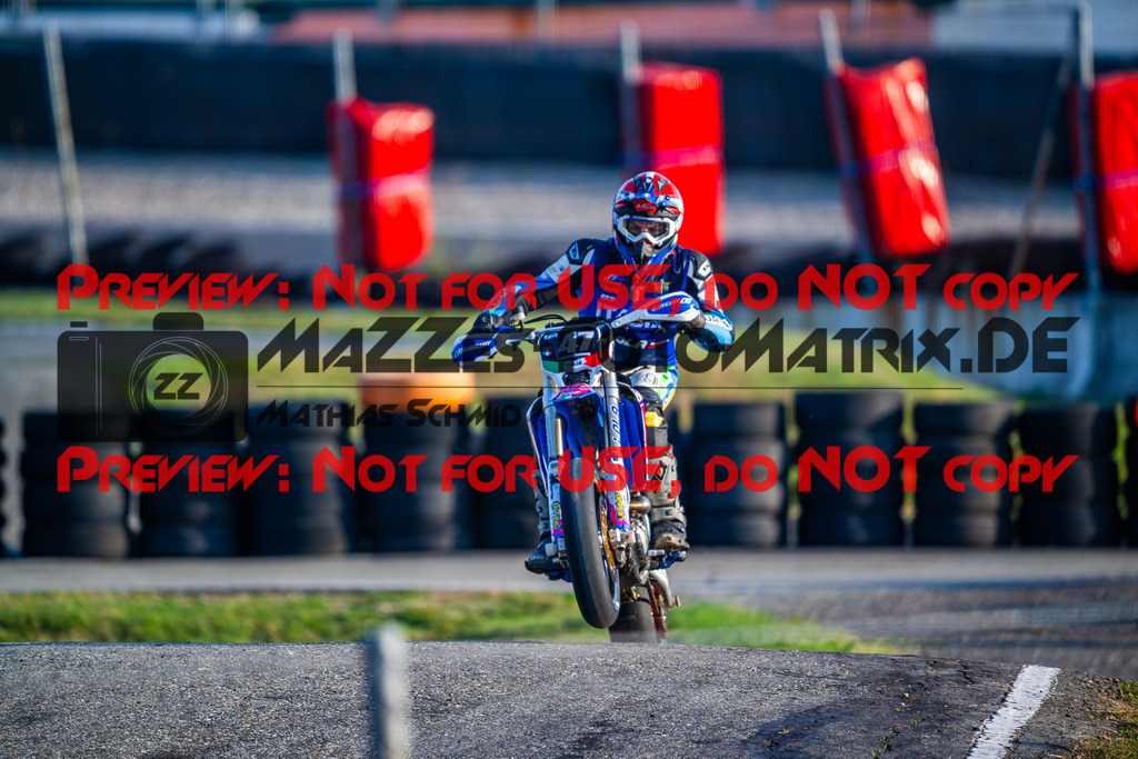 MaZZes_FotoMatrix_231014_9767 | S2