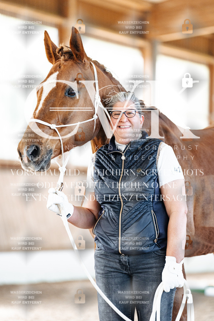 CK906177 | Turnierfotografie Pferdefotografie Trier Rheinland-Pfalz Pferdesport Reitsport Tierfotografie Sportfotografie Pferdevideo Pferdevideografie Equestrianvideography equestrianphotography  - Realized with Pictrs.com