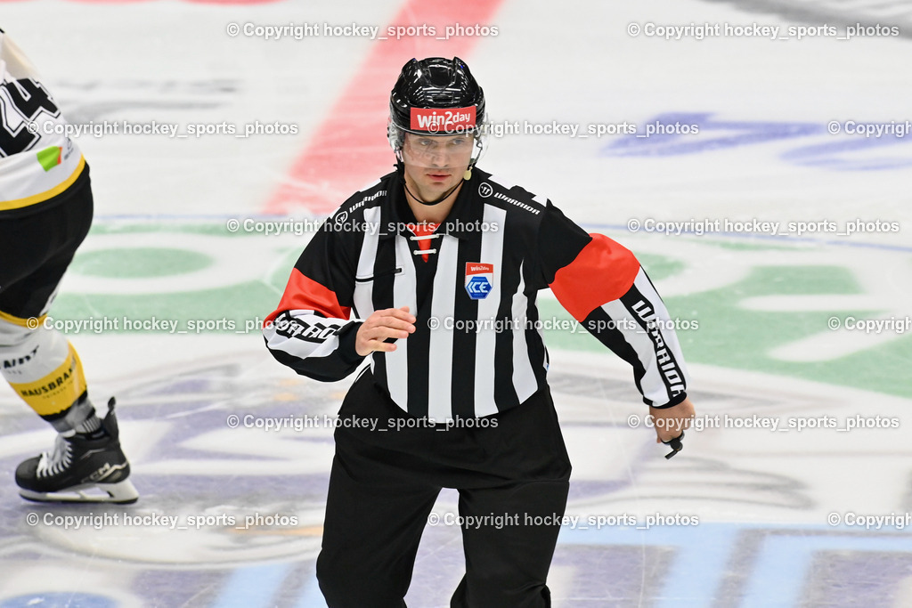 EC IDM Wärmepumpen VSV vs. HC Pustertal 8.10.2023 | ZRNIC MILAN Referee, EC IDM Wärmepumpen VSV vs. HC Pustertal 8.10.2023, EC IDM Wärmepumpen VSV vs. HC Pustertal am 08.10.2023 in Villach (Stadthalle Villach), Austria, (Photo by Bernd Stefan)