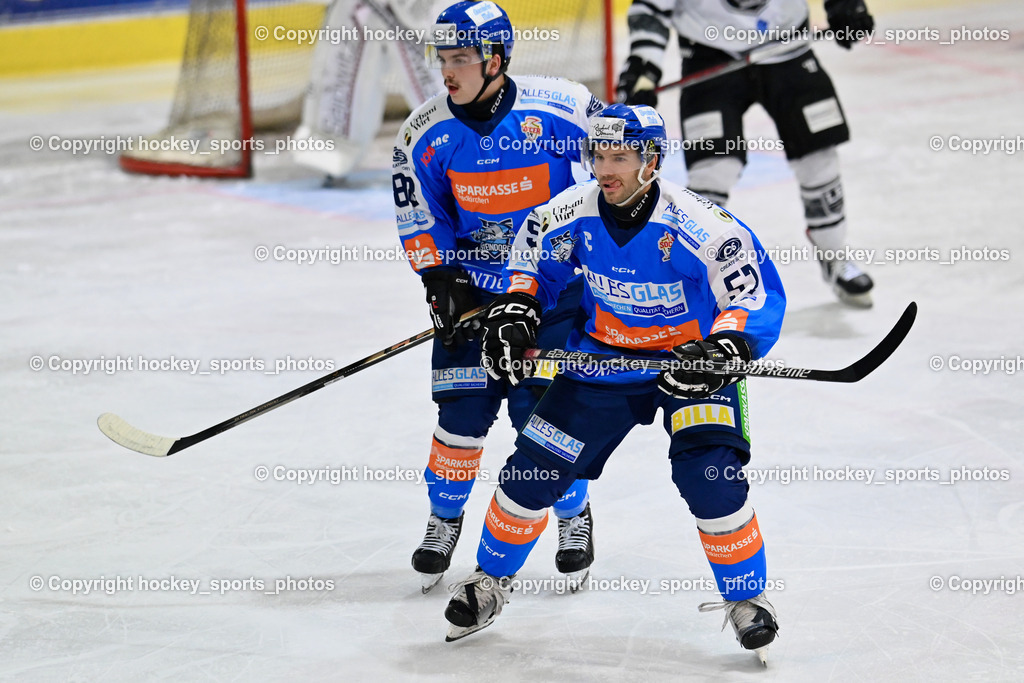 ESC Sparkasse Steindorf vs. LE Kings | #57 Wilfan Franz ESC Steindorf, #88 Groyer Fabian ESC Steindorf, ESC Sparkasse Steindorf vs. LE Kings, ESC Sparkasse Steindorf vs. LE Kings am 01.11.2025 in Steindorf (Ossiachersee Halle), Austria, (Photo by Bernd Stefan)