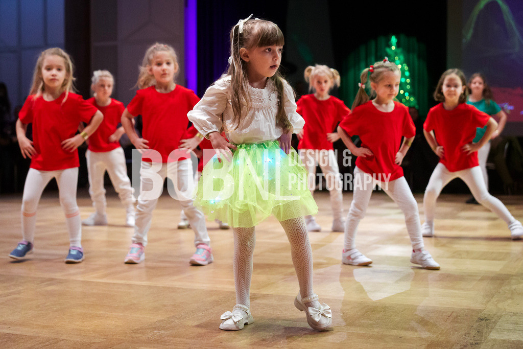 EM Showdance | Ettlingen - 20.12.2025: EM Showdance in Ettlingen (Schlossgartenhalle), Germany. Photo by: BobNL design &amp; photography - Realisiert mit Pictrs.com