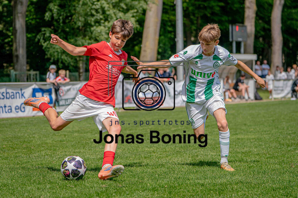 Fußball I C-Junioren I Saison 2025-2026 I Pfingsturnier Langförden I 14050 | jns.sportfotos - Realisiert mit Pictrs.com