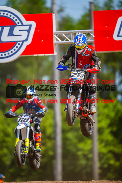 MaZZes_FotoMatrix_230609_6751 | UE40