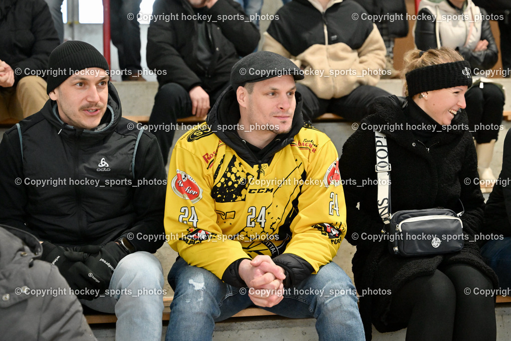 EC Hornets Spittal vs. USC Piraten Velden 18.2.2024 | Besucher Eishalle Spittal an der Drau, EC Hornets Spittal vs. USC Piraten Velden 18.2.2024, EC Hornets Spittal vs. USC Piraten Velden 18.2.2024 am 18.02.2024 in Spittal an der Drau (Eissportzentrum Spittal), Austria, (Photo by Bernd Stefan)