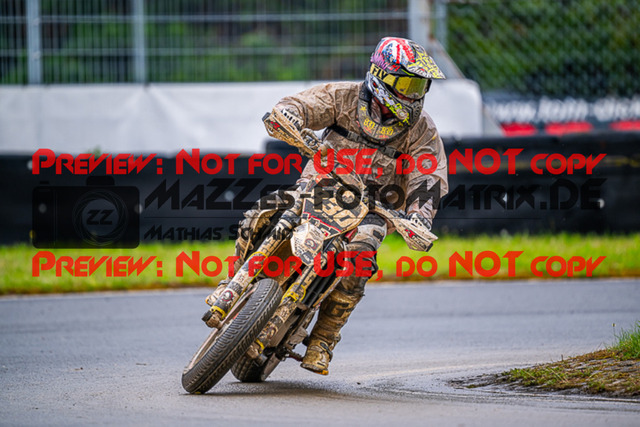 MaZZes_FotoMatrix_230812_8681 | UE40