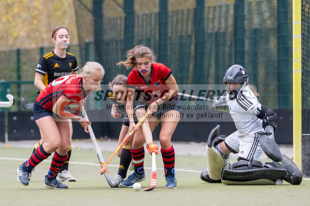 SFE_20231022_0057 | Deutsche Meisterschaft Weibliche U16 Finale Berliner HC - Harvestehuder THC am 22.10.2023 in Köln (Düsseldorfer Hockeyclub 1905 e.V.), Photo: Stephan Fehrmann 2023 (Sports-Gallery)