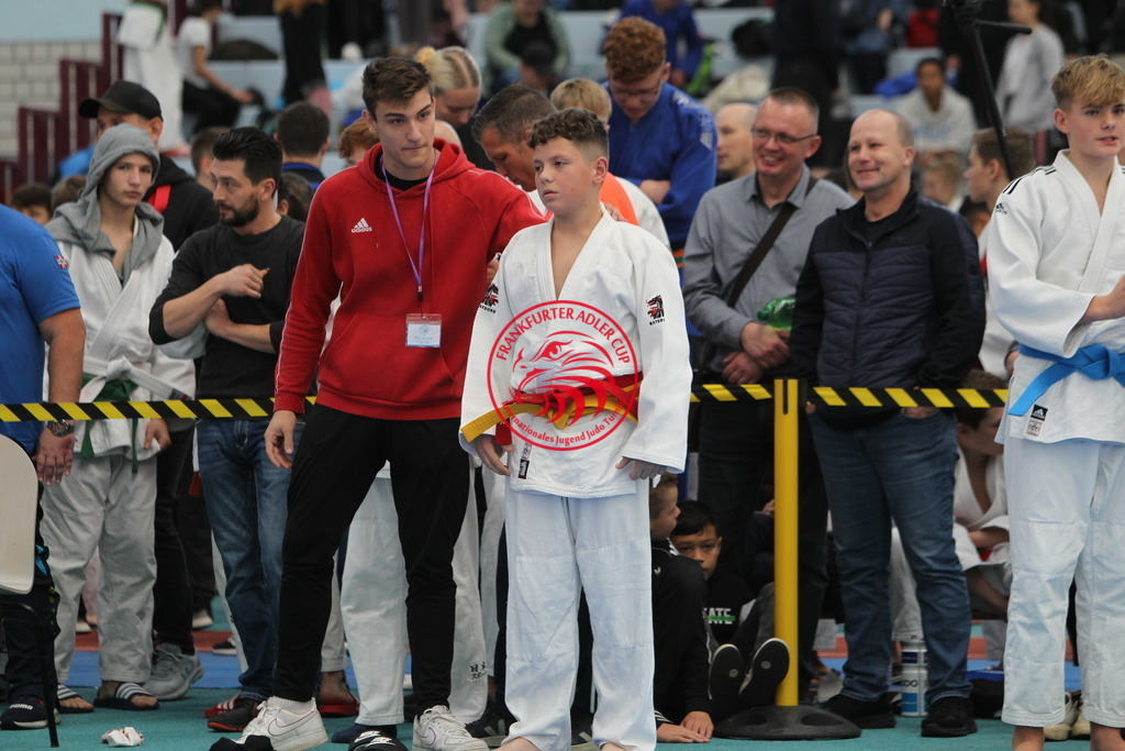 JT6F9662 | Fotos vom Adler Cup - Pictures from Adler Cup

Hier findet Ihr alle Eindrücke und großen Momente der Adler Cup Wochenenden. Here you will find all impressions and great moments of the Adler Cup weekends. - Realisiert mit Pictrs.com