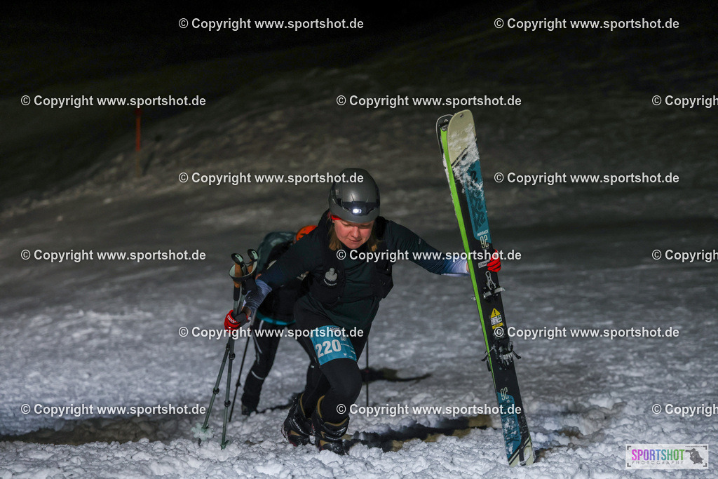 007A2503 | VerticalUp! #vertical_up_kitzbuehel #sportshot_your_pictrs #yourpictrs #dinafit #verticalup!2026