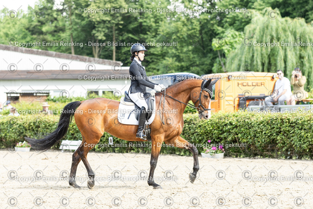 CL5A6392-2 | Emilia Reinking Fotografie - Realisiert mit Pictrs.com