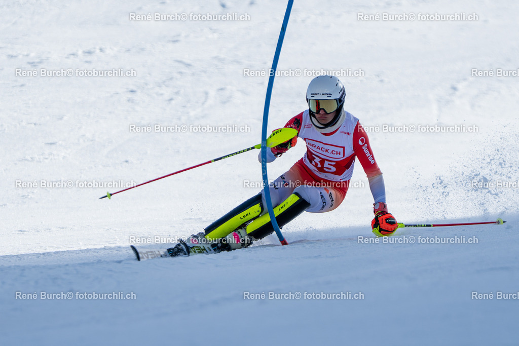 BUR02273 | René Burch leidenschaftlicher Fotograf aus Kerns in Obwalden.  Hier finden sie Sport, Landschaft und Natur Fotografie.
 - Realisiert mit Pictrs.com