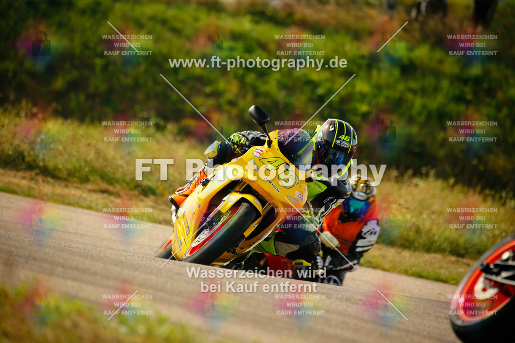 _MOT6400 | Hier findet Ihr Bilder von Touristenfahrten auf der Nürburgring Nordschleife oder von anderen Veranstaltungen die ich besucht habe. Viel Spass beim Durch Schauen 