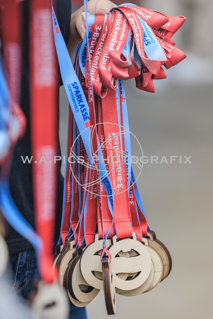 0C8A2421 | Sport-,  Presse- und Eventbegleitung!
Contact me !
