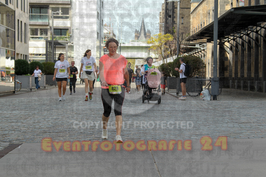 250920_1342_EV4_6520 | Sportfotografie im Rhein-Sieg Kreis, Köln, Bonn, NRW, Rheinland Pfalz, Hessen, etc. Unser Tätigkeitsfeld umfasst den Laufsport vom Volkslauf über den Marathon, Duathlon, Triathon bis zum Ultralauf wie Kölnpfad Ultra oder Schindertrail.