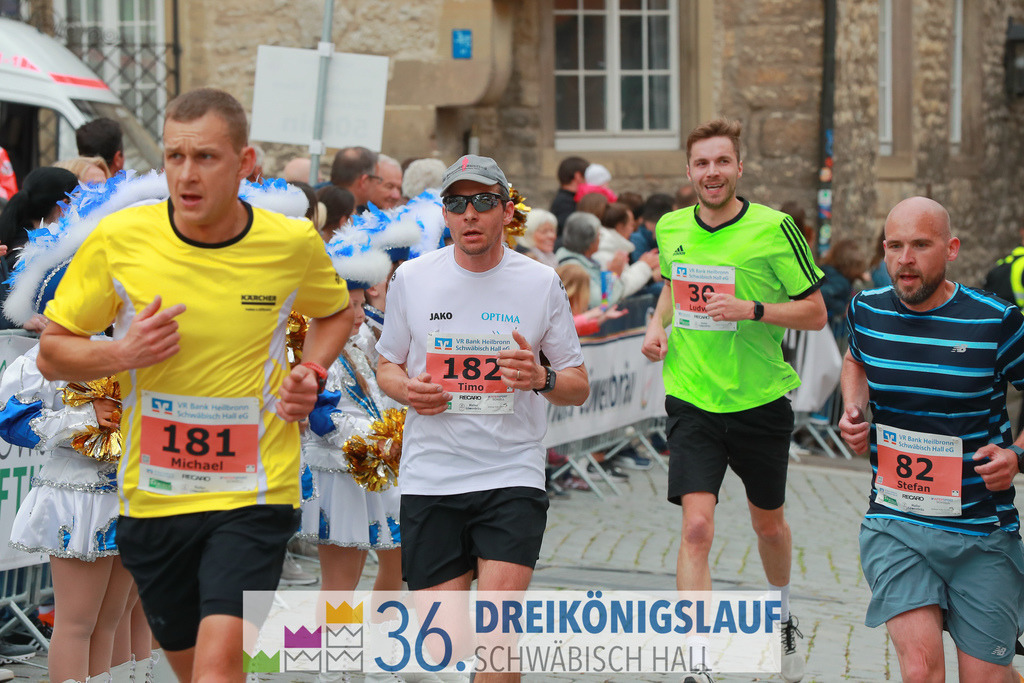 VR Bank Hauptlauf 10km | 3königslauf 2022 VR Bank Hauptlauf - Realisiert mit Pictrs.com