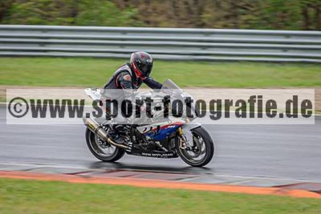 spof1620 | Professionelle Fotos von Sportveranstaltungen, aber auch Hochzeiten und anderen Events. - Realisiert mit Pictrs.com