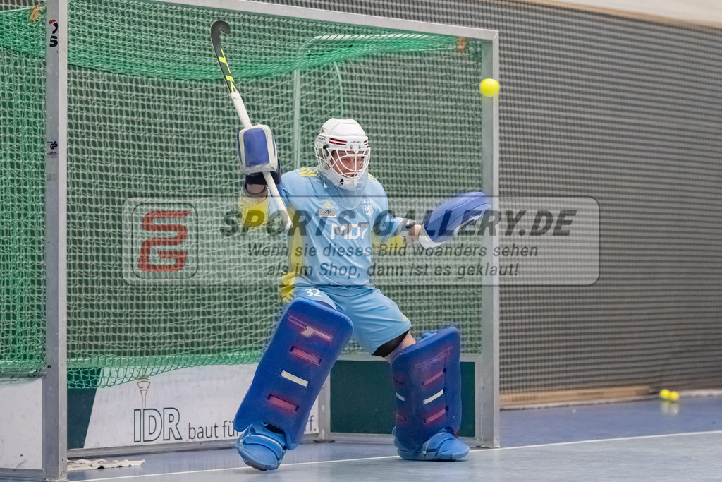 HK_20221203_101952 | 1. Bundesliga ( Halle ) Herren Düsseldorfer HC -  Schwarz Weiß Neuss am 3.12.2022 Düsseldorfer HC, Düsseldorf , Zickler Anton Torwart ( Düsseldorfer HC #32 )