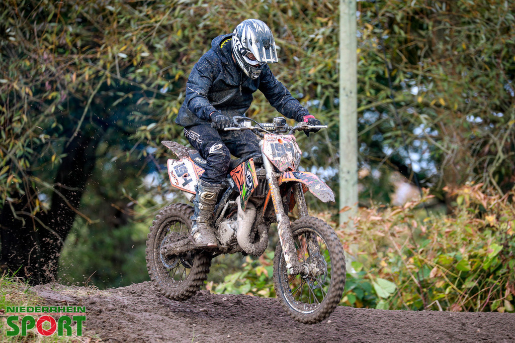 OpenTrack2024_Sonntag_Hobbyfahrer_058 | Bildergalerie von Sport-Ereignissen aber auch von weiteren spannenden Dingen - nicht nur vom Niederrhein. In Anlehnung an den bekannten Spruch von Hanns Dieter Hüsch heißt das Motto: "Niederrhein ist überall".  - Realisiert mit Pictrs.com