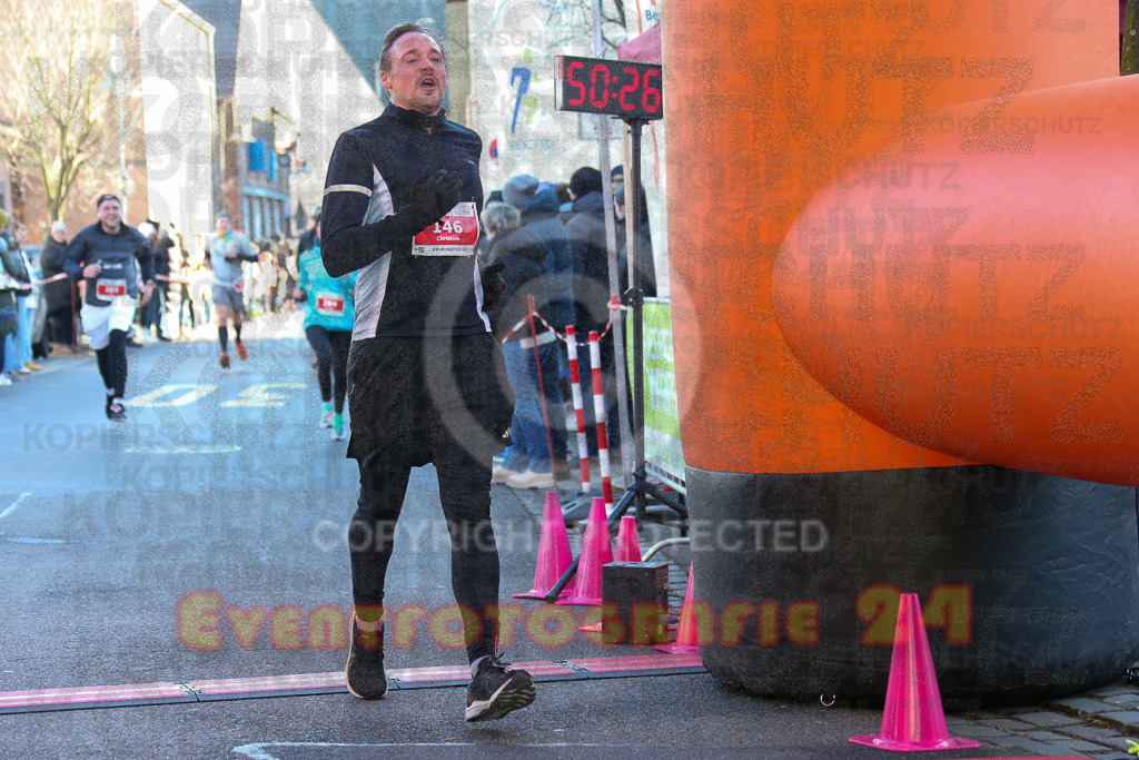 241201_1226_EX1_2135 | Sportfotografie im Rhein-Sieg Kreis, Köln, Bonn, NRW, Rheinland Pfalz, Hessen, etc. Unser Tätigkeitsfeld umfasst den Laufsport vom Volkslauf über den Marathon, Duathlon, Triathon bis zum Ultralauf wie Kölnpfad Ultra oder Schindertrail.