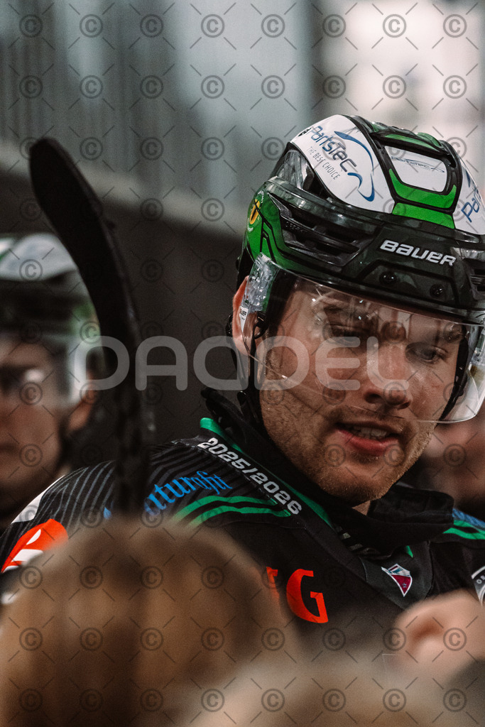 Alligators_vs_Erding_12_12_2025-142 | Höchstadt Alligators Fotogalerie: Eishockey-Action aus Franken. Professionelle Spielfotos, Portraits & Stadionbilder zum Download. Jetzt entdecken! - Realisiert mit Pictrs.com