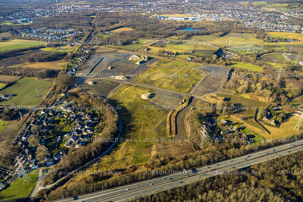 Castrop-Rauxel240106609 | Luftbild, ehemaliges Kraftwerk Gelände Knepper, Baugebiet zwischen Oestricher Straße und Nierhausstraße, Stadtgrenze Dortmund-Mengede, Deininghausen, Castrop-Rauxel, Ruhrgebiet, Nordrhein-Westfalen, Deutschland
