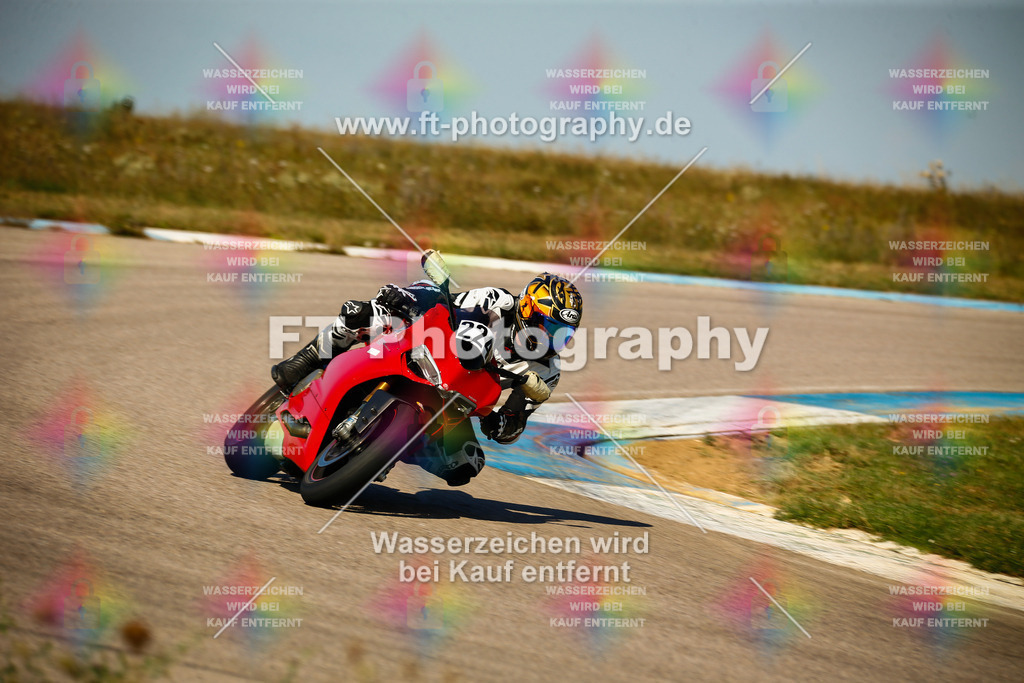 _MOT9049 | Hier findet Ihr Bilder von Touristenfahrten auf der Nürburgring Nordschleife oder von anderen Veranstaltungen die ich besucht habe. Viel Spass beim Durch Schauen 