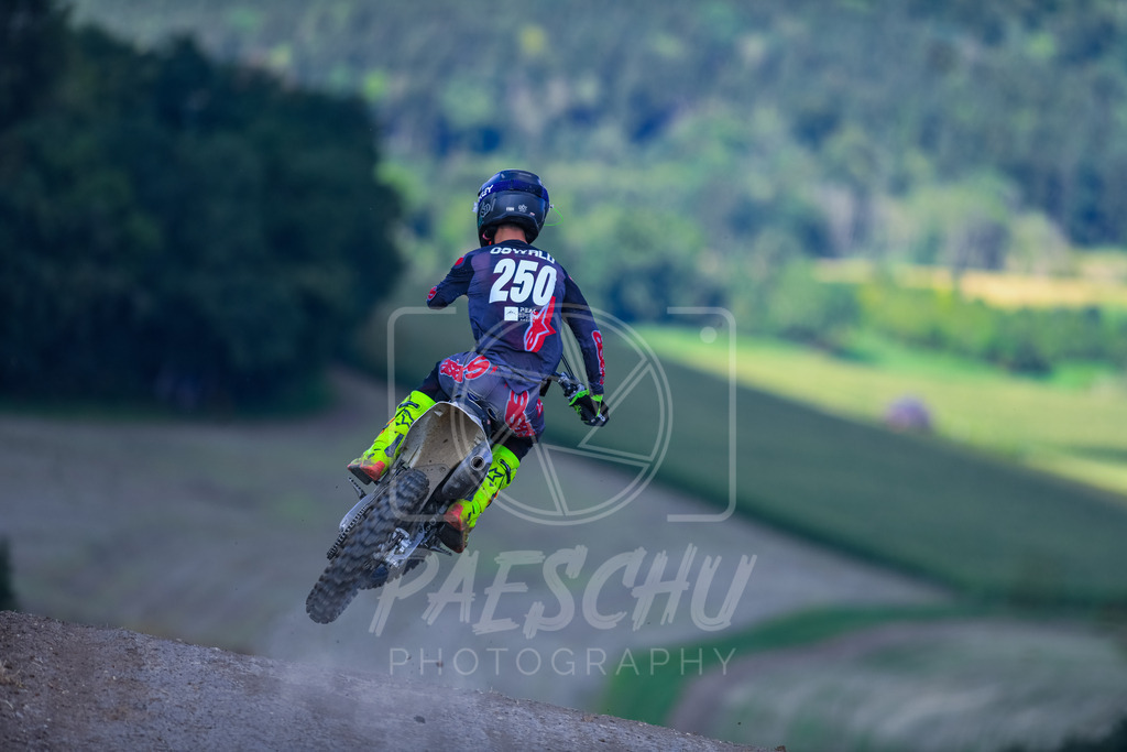 MX2 (444) | Paeschuphoto Shop - Wer nicht sucht der auch nicht findet.Ob Motocrossbilder oder von einem besuchtem Spiel, Hauptsache Action. - Realisiert mit Pictrs.com
