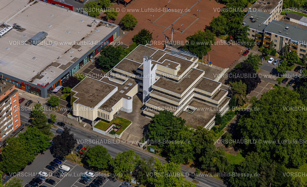 Hamm240706008 | Luftbild, Bürgeramt und Kommunales Jobcenter Hamm AöR, terrassenförmiges Gebäude, Rathaus-Center Einkaufszentrum und Höveler Markt, Bockum-Hövel, Hamm, Ruhrgebiet, Nordrhein-Westfalen, Deutschland