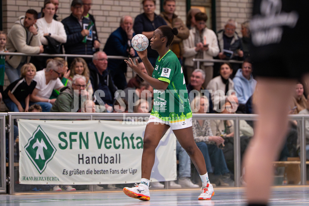Handball I Frauen I Saison 2025-2026 I 3. Liga Staffel Nord I 20. Spieltag I SC SFN Vechta - SV Henstedt-Ulzburg0001 | jns.sportfotos - Realisiert mit Pictrs.com