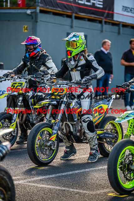 MaZZes_FotoMatrix_220528_5952 | Fotograf Mathias Schmid
Sportfotograf,
Eventfotograf,
Hochzeitsfotograf,
Portraitfotograf