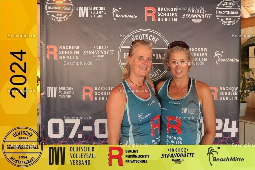 20240907_104048_889 | Sie befinden sich nun in der Bildergalerie von Beachpics.de. Sie können einzelne Bilder als Abzug, digital oder als spezielle Produkte erwerben.
Die Auswahl sehen sie, wenn sie unter dem gewünschten Bild auf Bestellen klicken!
Haben sie spezielle Wünsche,