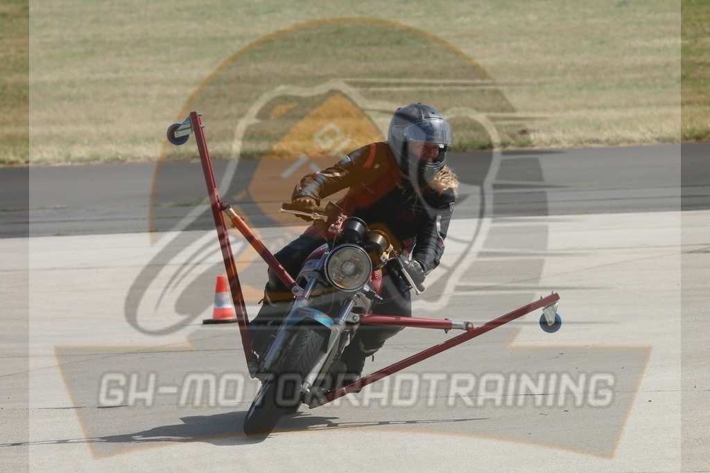 IMG_3423 | gh-motorradtraining-foto.de - Realisiert mit Pictrs.com