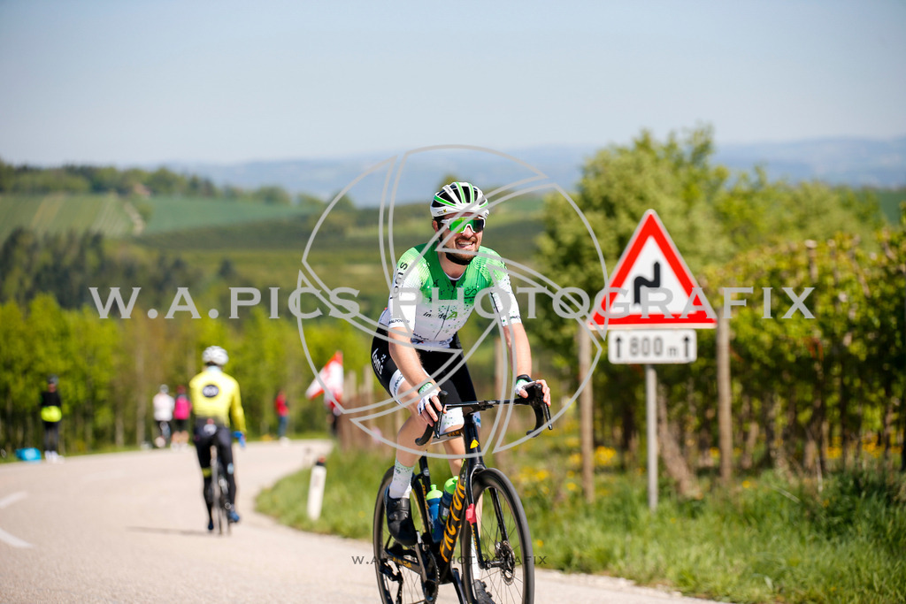 ..... | WELS, AUSTRIA, 27.April 24, 63 RAIFFEISEN KIRSCHBLÜTENRENNEN, Image shows: Photo: WAPICS / Andreas Willdoner