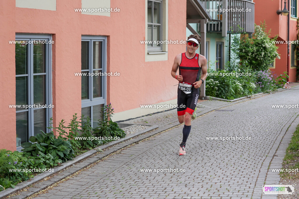 KSZ_5336 | Stadttriathlon Erding 2025. #yourpictrs #sportshot_your_pictrs @Sportshotphotography #stadttriathlonerding Copyright: www.sportshot.de