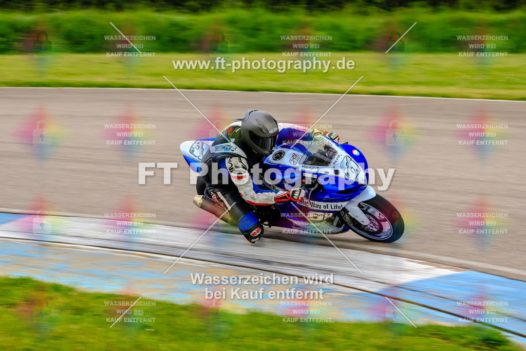 MotoTeam-9466 | Hier findet Ihr Bilder von Touristenfahrten auf der Nürburgring Nordschleife oder von anderen Veranstaltungen die ich besucht habe. Viel Spass beim Durch Schauen 