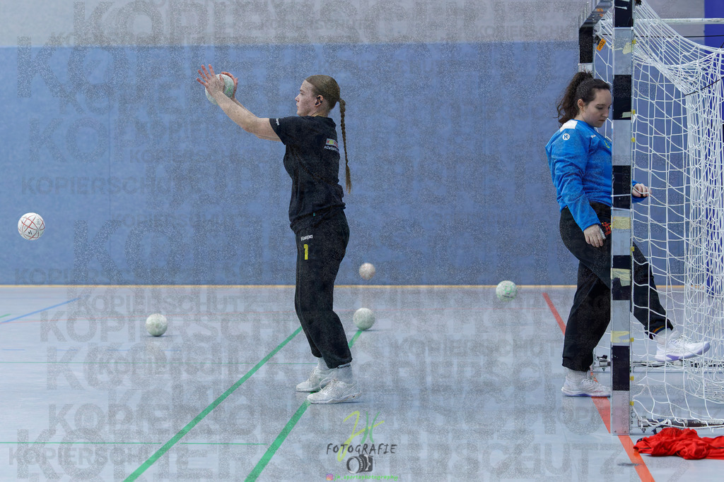 Frauen Oberliga Mitte (HHV); HSG Eibelshausen/Ewersbach - HSG Wettenberg II | Frauen Oberliga Mitte (HHV); HSG Eibelshausen/Ewersbach - HSG Wettenberg II am 13.12.2025 in Steinbrücken (Sporthalle am Hammerweiher)Photo © 2025 - Jörg Heinrich - Realisiert mit Pictrs.com