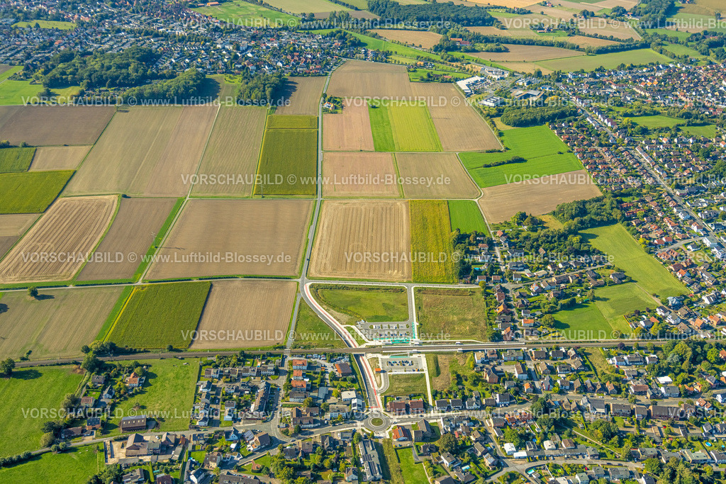 Hamm250900427 | Luftbild, geplanter Haltepunkt in Westtünnen, Baustelle am Südfeldweg und Von-Thünen-Straße für den künftigen Bahnhaltepunkt, Wiesen und Felder am Südfeldweg, Stadtbezirk Rhynern, Hamm, Ruhrgebiet, Nordrhein-Westfalen, Deutschland