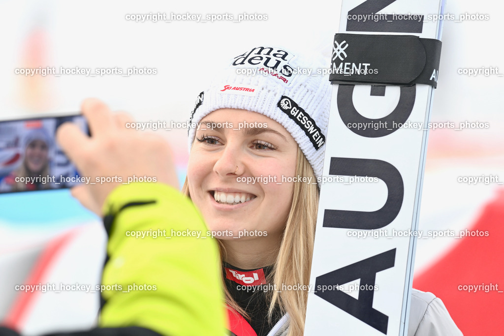 BST_2201 | hockey sports photos, Pressefotos, Sportfotos, hockey247, win 2day icehockeyleague, Handball Austria, Floorball Austria, ÖVV, Kärntner Eishockeyverband, KEHV, KFV, Kärntner Fussballverband, Österreichischer Volleyballverband, Alps Hockey League, ÖFB, 