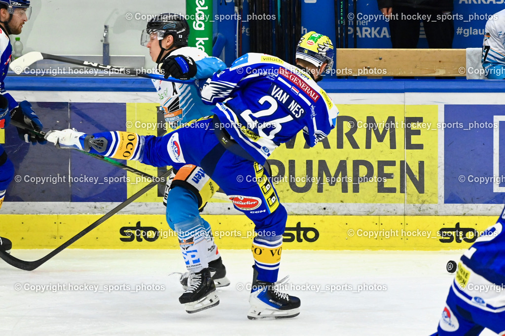 EC IDM Wärmepumpen VSV vs. Steinbach Black Wings Linz | #26 Guus van Nes EC VSV, #13 Gerd Kragl lack Wings Linz, EC IDM Wärmepumpen VSV vs. Steinbach Black Wings Linz, EC IDM Wärmepumpen VSV vs. Steinbach Black Wings Linz am 23.01.2026 in Villach (Stadthalle Villach), Austria, (Photo by Bernd Stefan)