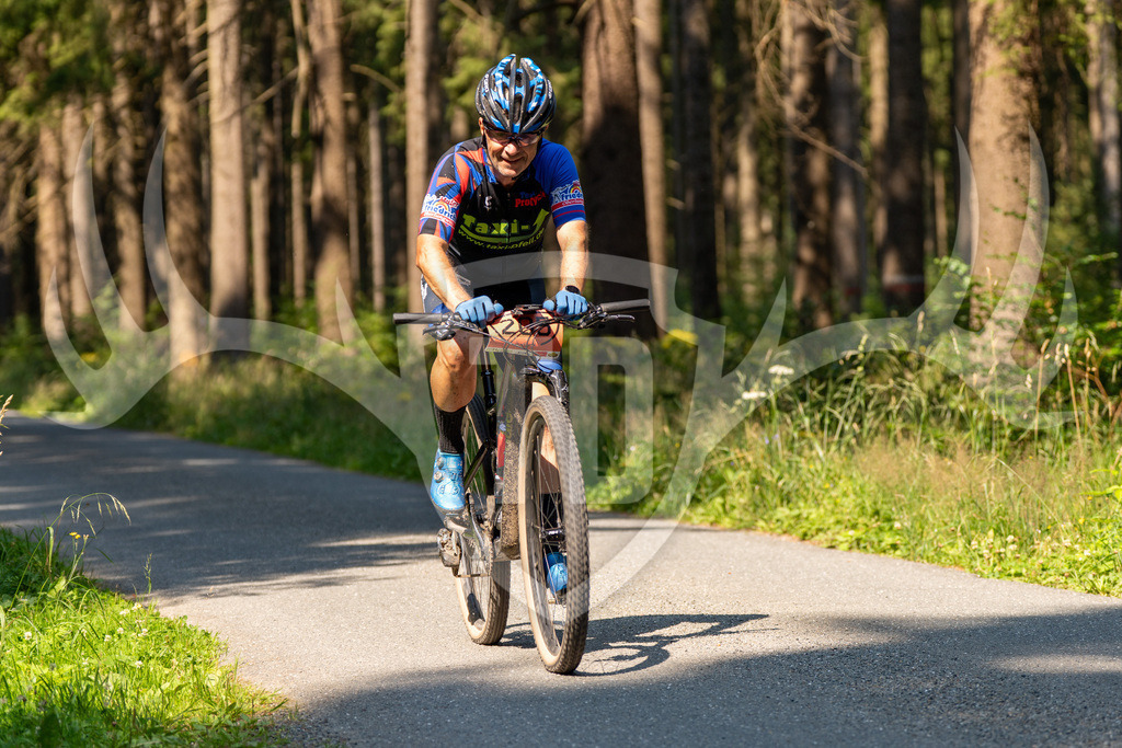 _DSC7542 | Fotogalerie der Treibjagd im Dunkelwald - Dein MTB Etappenrennen im Erzgebirge - Realisiert mit Pictrs.com