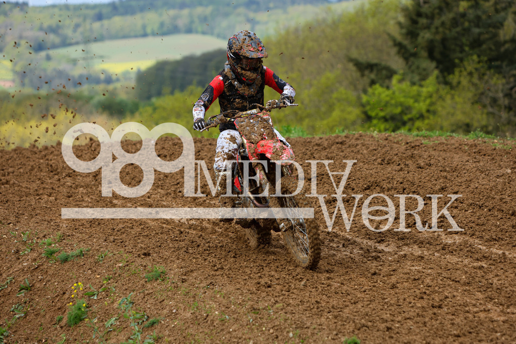 5E6A3454 | 989 MEDIAWORK