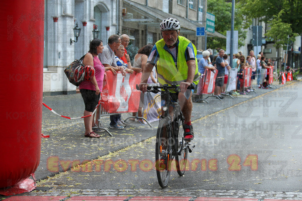 220625_1635_EX1_4706 | Sportfotografie im Rhein-Sieg Kreis, Köln, Bonn, NRW, Rheinland Pfalz, Hessen, etc. Unser Tätigkeitsfeld umfasst den Laufsport vom Volkslauf über den Marathon, Duathlon, Triathon bis zum Ultralauf wie Kölnpfad Ultra oder Schindertrail.
